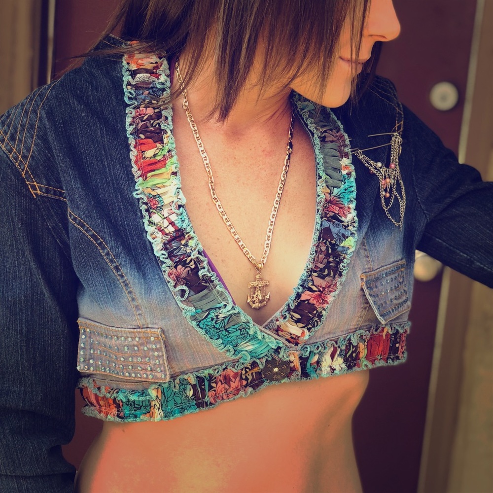 Unique, stylish and glammed out denim crop jacket